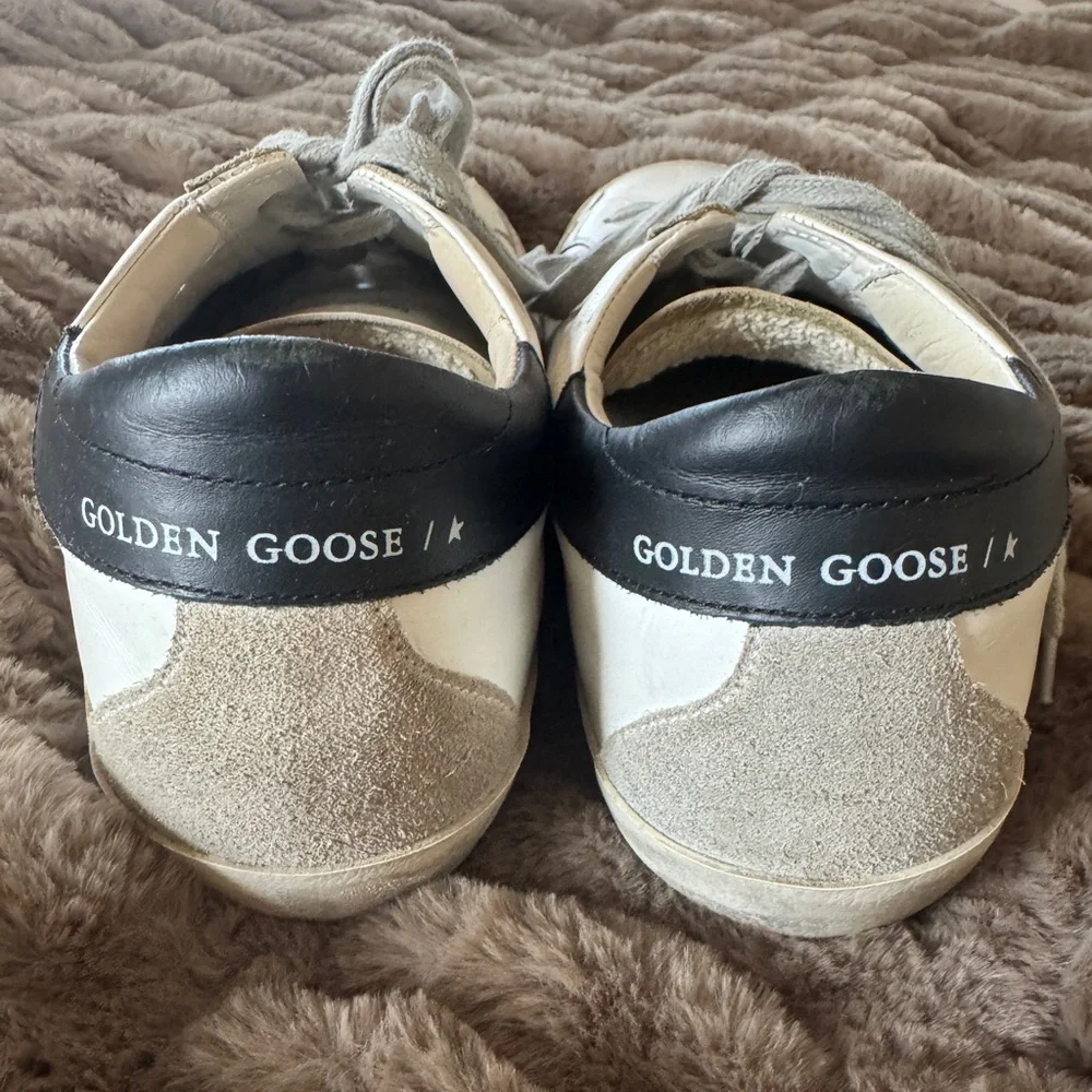 Authentic Golden Goose Sneakers - Size 40 - Picture 2 of 6